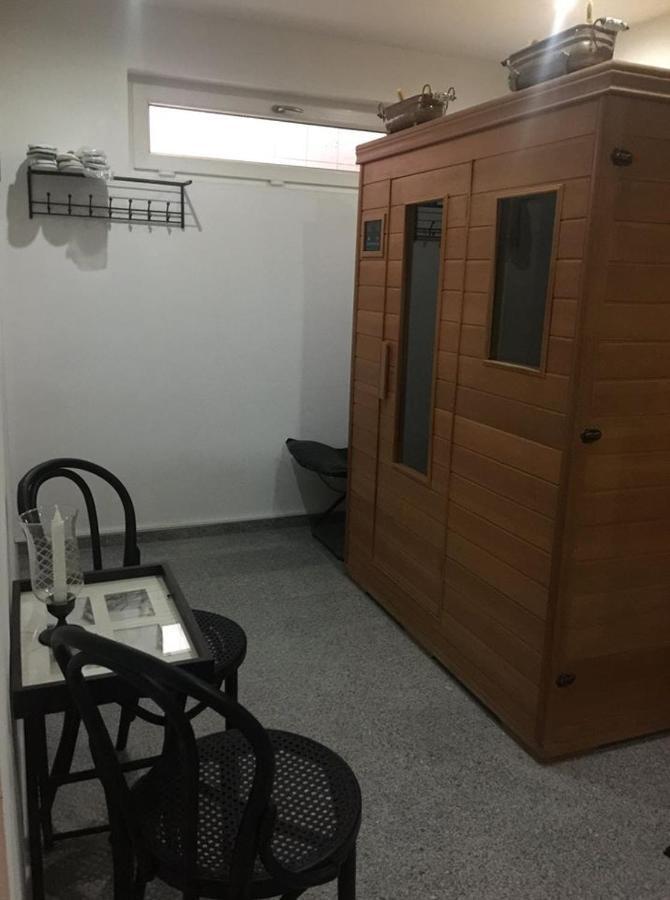 Damhills Apartments Bronowko Екстер'єр фото